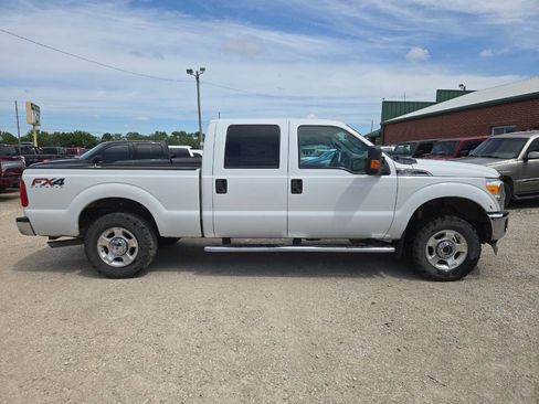 Used 2014 Ford F250 XLT w/ XLT Interior Package AWD/4WD image 2