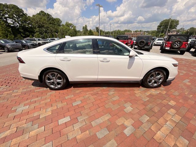 Certified 2024 Honda Accord EX image 36