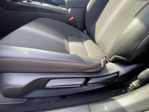 Used 2025 Honda Civic Sport image 23