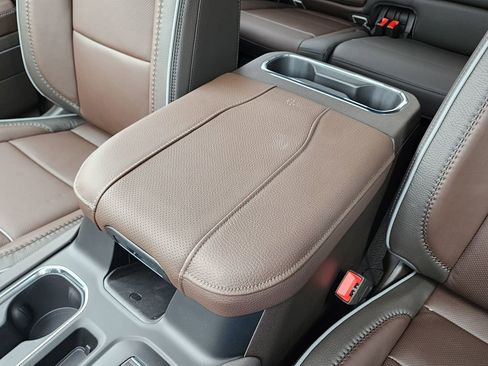 New 2026 GMC Sierra 1500 Denali AWD/4WD image 32