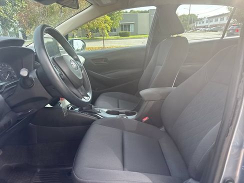 Used 2024 Toyota Corolla LE FWD image 14