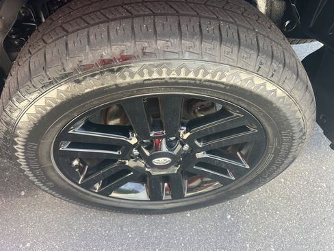 Used 2019 Toyota 4Runner Limited AWD/4WD image 12