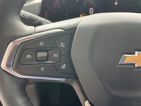 Used 2025 Chevrolet Trax LT w/ Driver Confidence Package FWD image 18