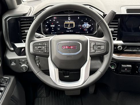 New 2026 GMC Sierra 1500 Elevation image 15