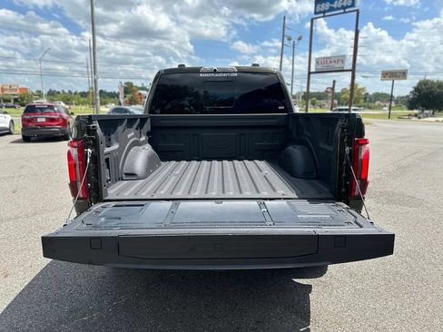 Used 2024 Ford F150 Raptor AWD/4WD image 9