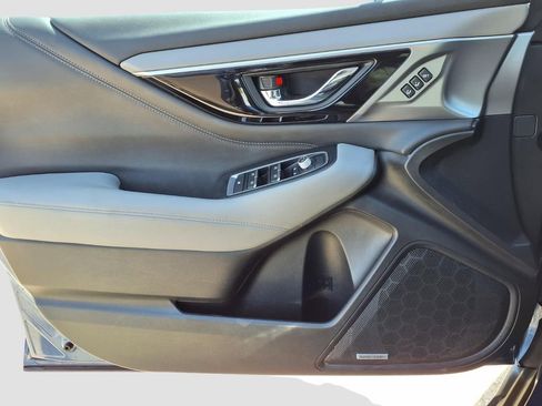 Used 2021 Subaru Outback Limited XT image 23