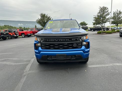 Used 2023 Chevrolet Silverado 1500 Custom w/ Rally Edition AWD/4WD image 2