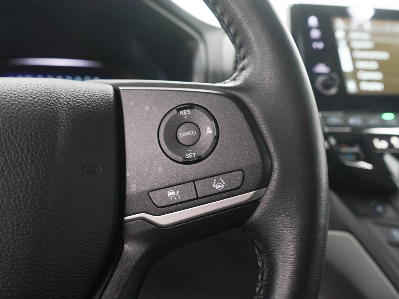 Used 2024 Honda Odyssey EX-L image 27
