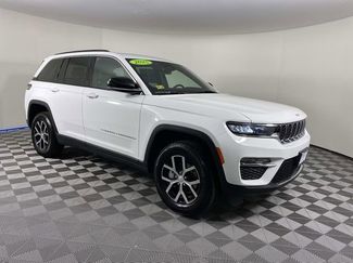 Used 2025 Jeep Grand Cherokee Limited AWD/4WD video 1