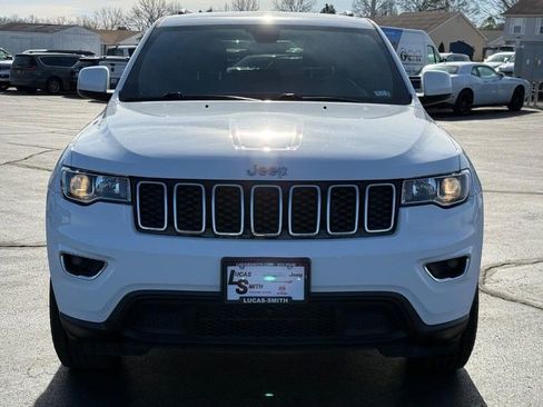 Used 2020 Jeep Grand Cherokee Laredo image 9