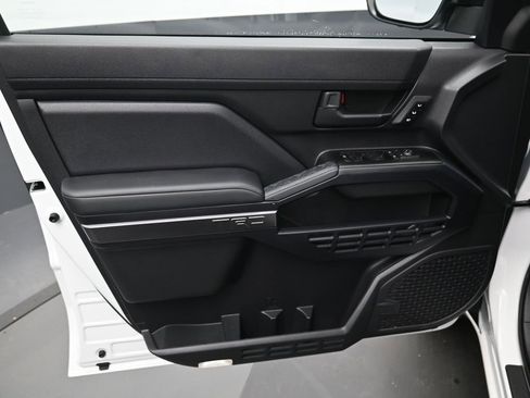 Used 2026 Toyota 4Runner TRD Sport Premium image 11