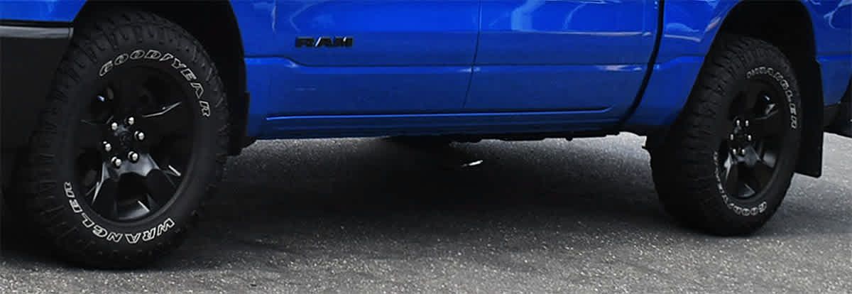 Used 2025 RAM 1500 Warlock AWD/4WD image 30