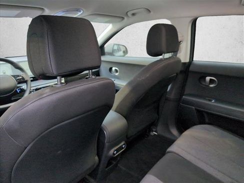Certified 2024 Hyundai Ioniq 5 SEL image 17