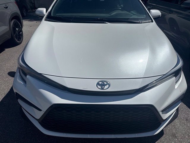 Used 2024 Toyota Corolla SE w/ SE Premium Package FWD image 16