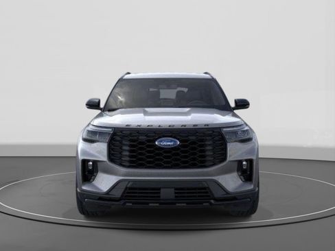 New 2026 Ford Explorer ST-Line w/ ST-Line Street Pack RWD image 6