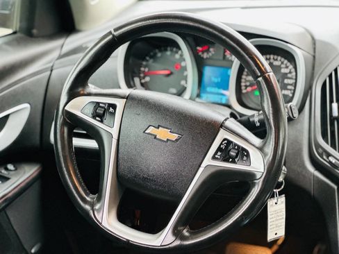 Used 2010 Chevrolet Equinox LTZ image 11