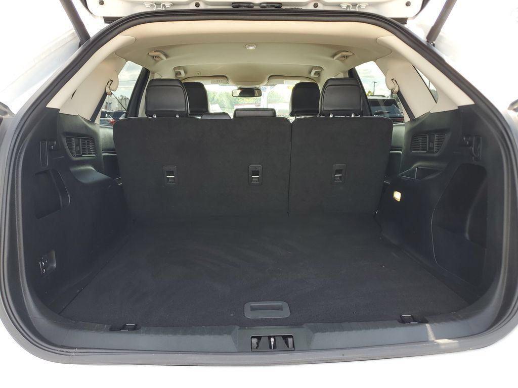 Used 2023 Ford Edge SEL w/ Convenience Package AWD/4WD image 9