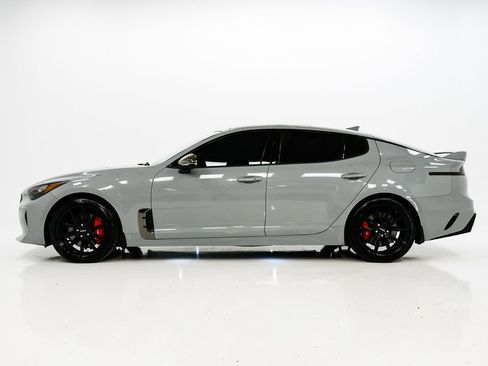 Used 2023 Kia Stinger GT2 image 33