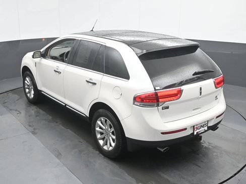 Used 2015 Lincoln MKX AWD w/ Equipment Group 102A image 30
