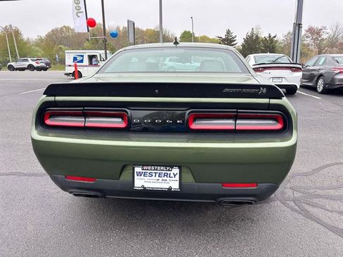 Certified 2023 Dodge Challenger R/T Scat Pack RWD image 4