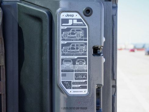 Used 2020 Jeep Wrangler Unlimited Rubicon AWD/4WD image 86