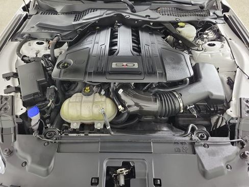Used 2021 Ford Mustang GT Premium w/ Ford Safe & Smart Package RWD image 11