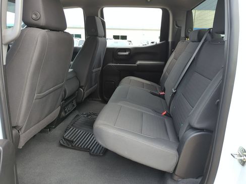 Used 2026 Chevrolet Silverado 1500 Custom Trail Boss w/ LPO, Dark Essentials Package AWD/4WD image 21