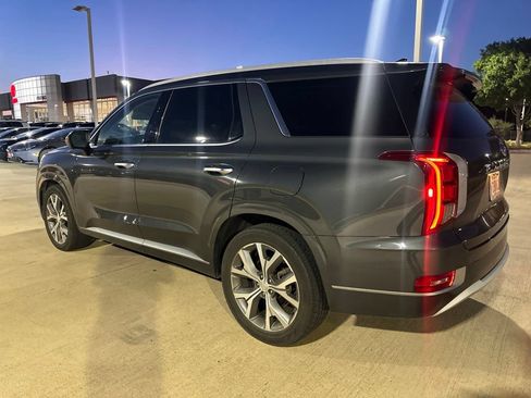 Used 2022 Hyundai Palisade Limited w/ Cargo Package FWD image 8