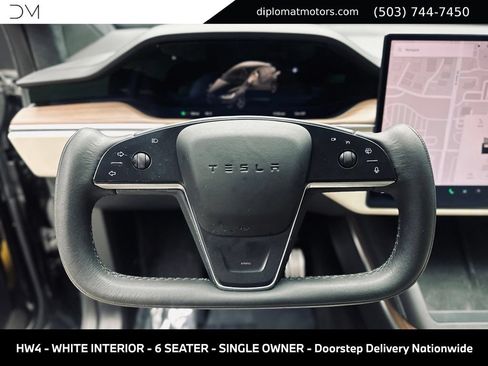 Used 2024 Tesla Model X AWD/4WD image 32