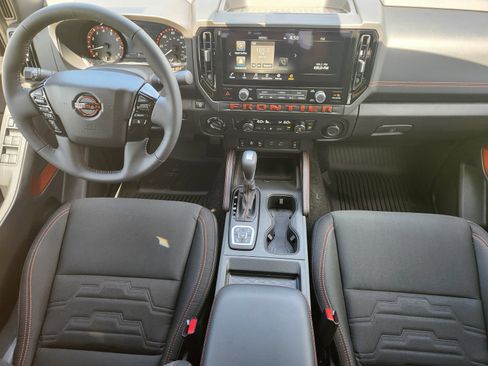 New 2026 Nissan Frontier PRO-4X w/ Tow Package AWD/4WD image 23