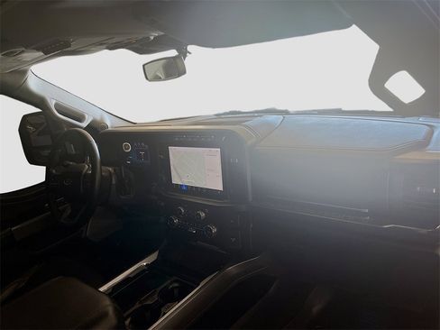 Used 2023 Ford F250 Lariat w/ Lariat Ultimate Package image 33