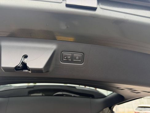 Used 2026 Hyundai Santa Fe SEL FWD image 23