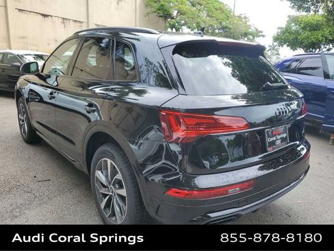 Certified 2024 Audi Q5 2.0T Premium w/ Summer of Audi Package AWD/4WD image 6
