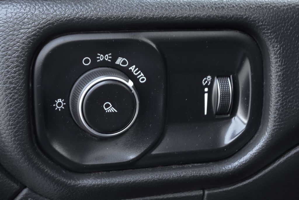 Used 2022 RAM 2500 Tradesman AWD/4WD image 19
