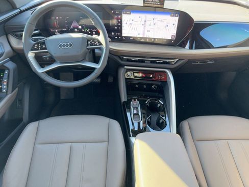 New 2025 Audi Q5 Premium w/ 19" Wheel Package image 27