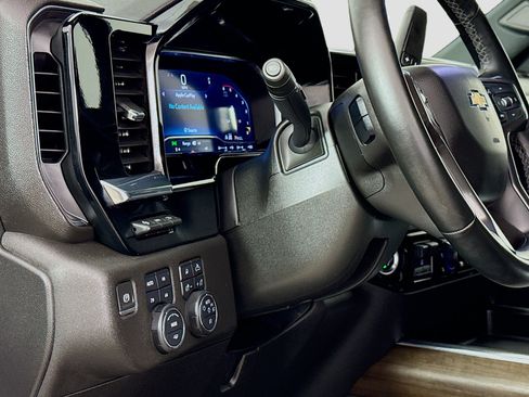 Used 2024 Chevrolet Silverado 3500 High Country w/ High Country Premium Package AWD/4WD image 12