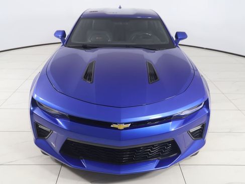 Used 2018 Chevrolet Camaro SS RWD image 69