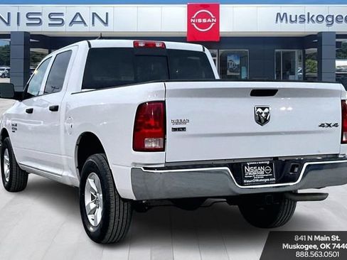 Used 2023 RAM 1500 Classic SLT w/ Trailer & Traction Group image 4