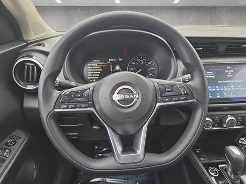 Used 2024 Nissan Kicks SV w/ Exterior Package FWD image 21