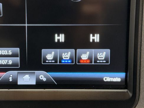 Used 2013 Ford F250 Lariat w/ Lariat Chrome Pkg image 26