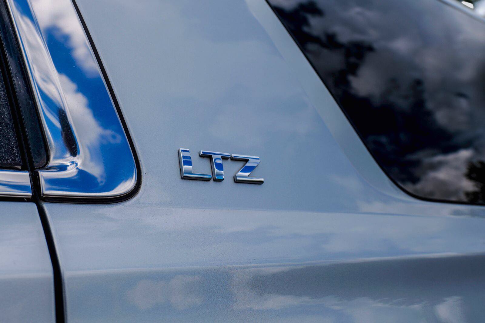 Used 2015 Chevrolet Tahoe LTZ RWD image 5