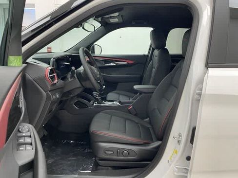 New 2026 Chevrolet TrailBlazer RS w/ Convenience Package AWD/4WD image 8