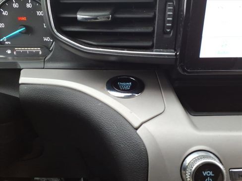 Certified 2023 Ford Explorer XLT w/ Equipment Group 202A image 25