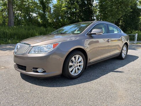 Used 2012 Buick LaCrosse Premium FWD image 4