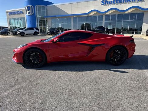 Used 2026 Chevrolet Corvette Z06 RWD image 33