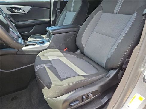 Certified 2025 Chevrolet Blazer LT AWD/4WD image 15
