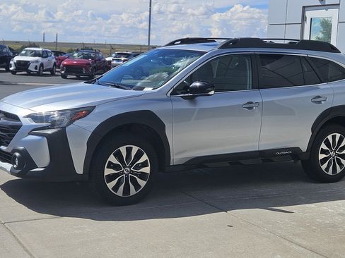 Used 2024 Subaru Outback Limited AWD/4WD image 23