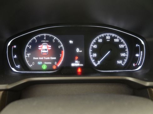 Used 2021 Honda Accord EX-L image 16