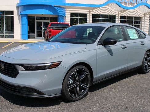 New 2026 Honda Accord Sport image 2