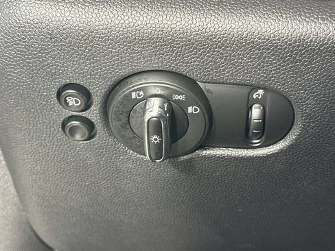 Used 2024 MINI Cooper S FWD image 24